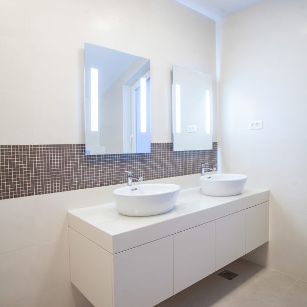 Deluxe Penthouse Apartment with Terrace and Sea View
